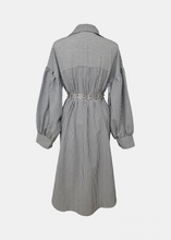 Load image into Gallery viewer, CARLINA Long blouse Black striped