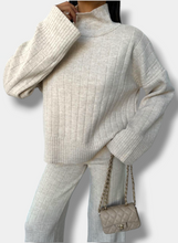 Load image into Gallery viewer, Knitted set Light Beige