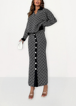 Load image into Gallery viewer, Black & White knitted set
