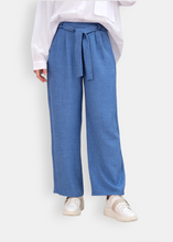 Load image into Gallery viewer, FILAO Straight Blue Pants