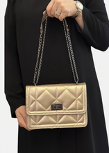 Load image into Gallery viewer, Golden quilted bag