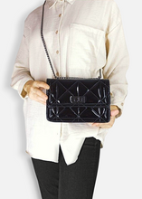 Load image into Gallery viewer, Black patent quilted bag