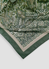 Load image into Gallery viewer, Foulard à motifs ethnique