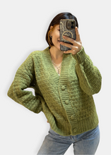 Load image into Gallery viewer, SYRMA Cardigan Pistachio Green