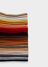 Load image into Gallery viewer, YELIA Foulard Jazz "Beige rouge brun"