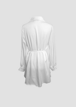 Load image into Gallery viewer, Chemise tunique satinée Blanc