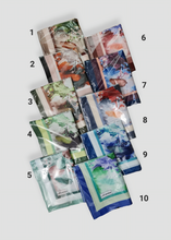 Laden Sie das Bild in den Galerie-Viewer, Schal mit abstraktem Muster