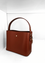 Load image into Gallery viewer, Sac seau à anse Tabac