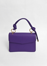 Load image into Gallery viewer, MALUS Envelope shoulder bag