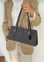 Load image into Gallery viewer, Sac baguette suédine Gris