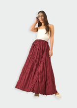 Laden Sie das Bild in den Galerie-Viewer, Burgunderfarbener, geknitterter Rock