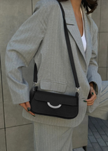 Load image into Gallery viewer, Sac à bandoulière Noir