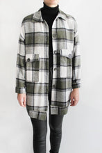 Load image into Gallery viewer, LOMA Khaki Overshirt