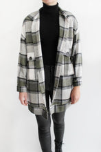 Load image into Gallery viewer, LOMA Khaki Overshirt