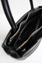 Load image into Gallery viewer, VESLE Handbag Black