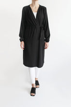 Load image into Gallery viewer, VOLGA Kimono Black