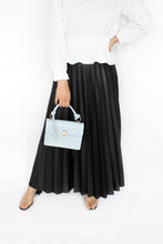 Load image into Gallery viewer, THERA Pleated skirt Black