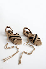 Load image into Gallery viewer, CALIS Black Rattan Sandals