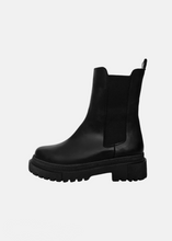 Load image into Gallery viewer, KANA Ankle boots Black