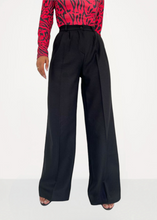 Load image into Gallery viewer, DOMA Thick Black Pants
