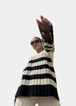 Load image into Gallery viewer, Beige &amp; Black striped knit set
