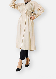 Beige buttoned kimono trench