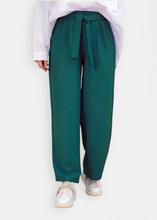 Load image into Gallery viewer, FILAO Straight Green Pants
