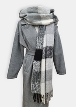 Load image into Gallery viewer, Black Grey Checkered Cozy Scarf
