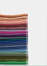 Charger l'image dans la galerie, YELIA Foulard Jazz "Rose bleu vert"
