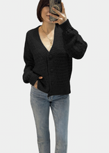 Load image into Gallery viewer, SYRMA Cardigan Noir
