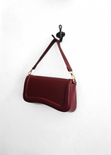Load image into Gallery viewer, Sac baguette Bordeaux
