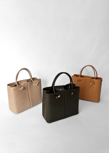 YUKA Beuteltasche mit Schultergurt Beige