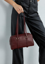 Load image into Gallery viewer, Sac baguette Bordeaux
