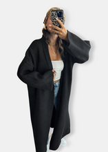 Load image into Gallery viewer, MIZAR Long cardigan Noir
