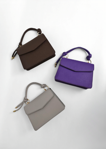 MALUS Envelope shoulder bag