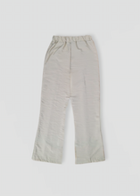 Laden Sie das Bild in den Galerie-Viewer, Beige Hose mit geradem Bein
