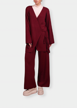 Load image into Gallery viewer, NAOS Ensemble Kimono en maille Bordeaux
