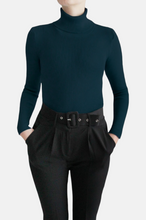 Load image into Gallery viewer, RAX Col roulé en maille Bleu pétrole
