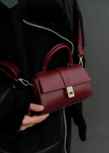 Charger l&#39;image dans la galerie, MEISSA Sac mini à bandoulière Bordeaux
