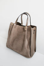 Laden Sie das Bild in den Galerie-Viewer, MATRA Shopper-Tasche Taupe
