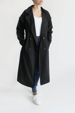 Load image into Gallery viewer, DORIA Trench coat Black
